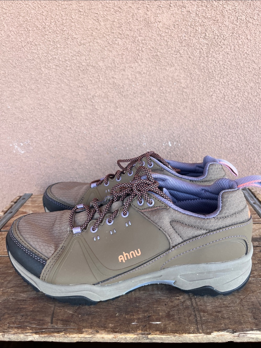 AHNU F3016F Montara ll women’s hiking shoes - Picture 3 of 9